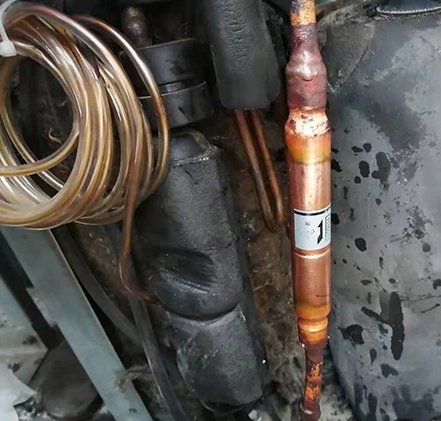 精河美的变频多联机空调维修售后服务中心